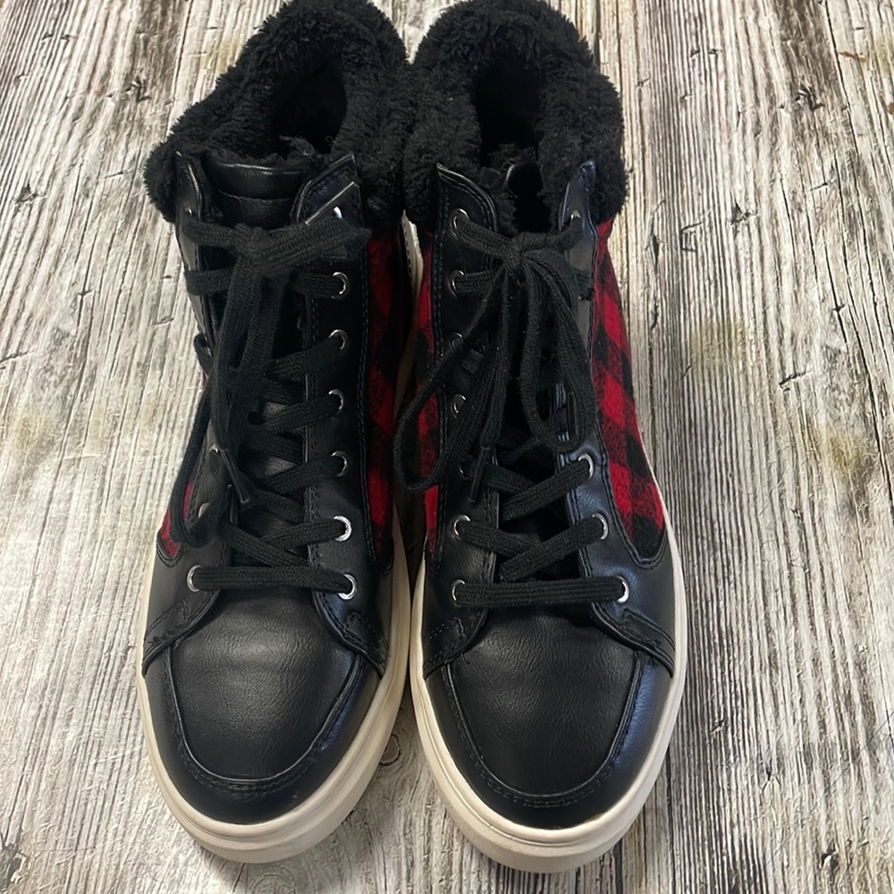 Marc Fisher Fellow Buffalo Plaid & Faux Fur Hi-Top Sneakers Size 9.5
